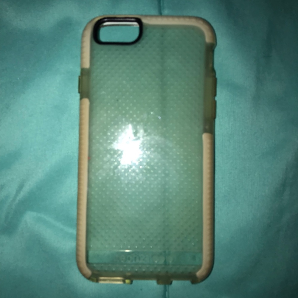 Tech 21 case for iPhone 6,6s